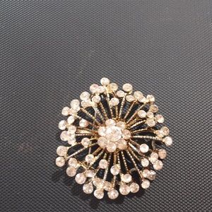 Brooch